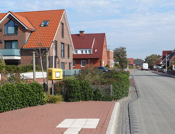 Briefkasten an der Bushaltestelle Nordbad/Cornelius auf Norderney