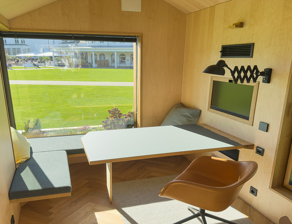 Neys-Workspace Innenansicht 